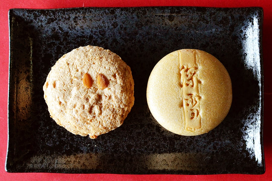 朝顔の松のお菓子2種